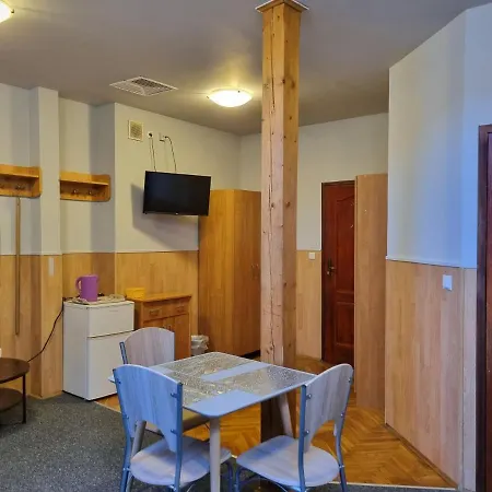 帕特里亚公寓旅舍 * 克拉科夫