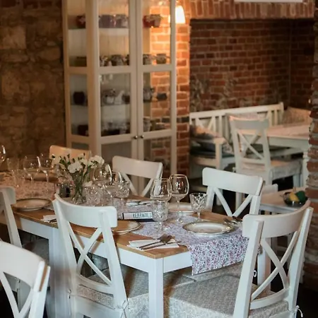 帕特里亚公寓旅舍